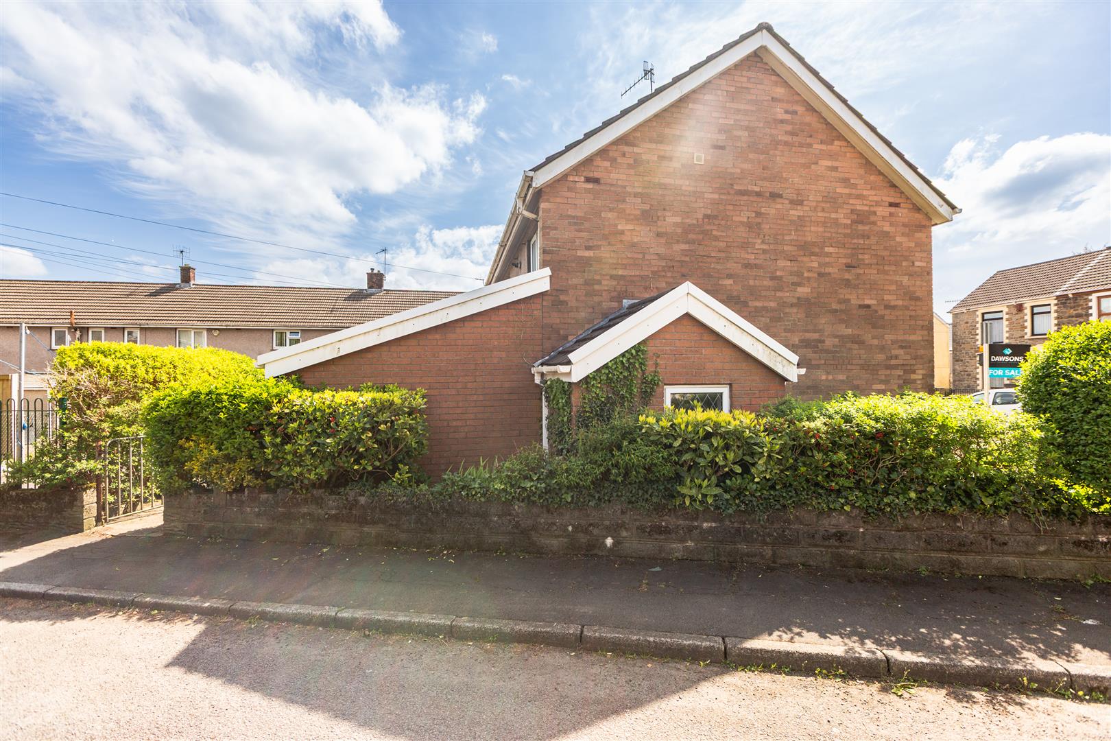 Pentregethin Road, Cwmbwrla, Swansea, SA5 8AU